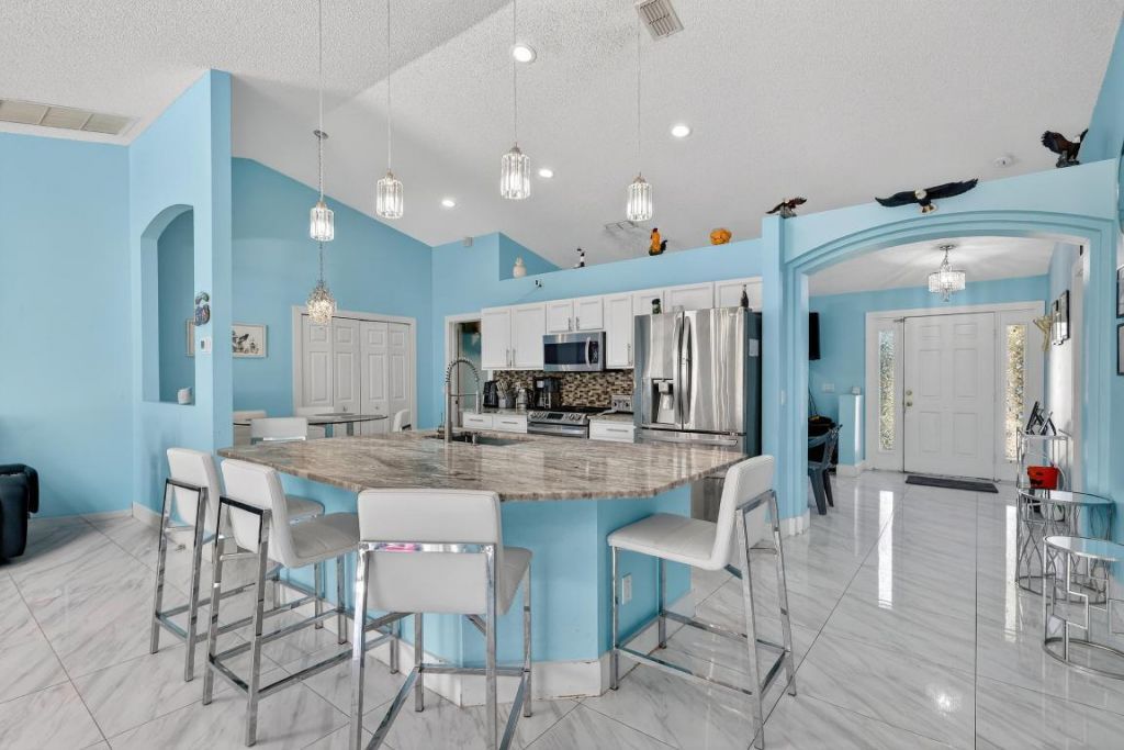 1121 SW Ivanhoe Street, Saint Lucie West, FL 34983 Photo