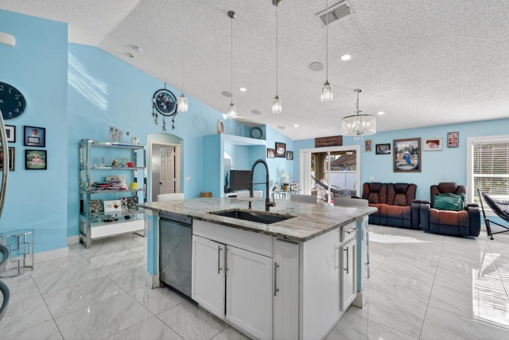 1121 SW Ivanhoe Street, Saint Lucie West, FL 34983 Photo