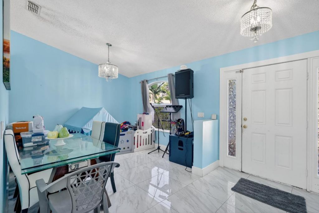 1121 SW Ivanhoe Street, Saint Lucie West, FL 34983 Photo