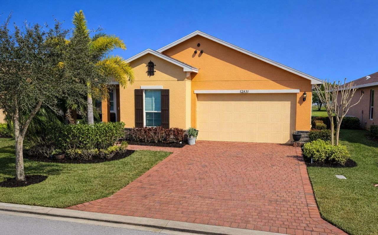 12431 SW Weeping Willow Avenue, Port Saint Lucie, FL 34987 Photo