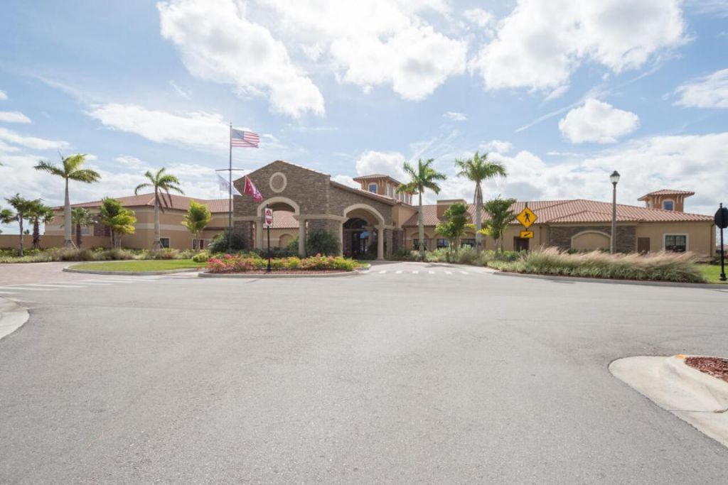 12431 SW Weeping Willow Avenue, Port Saint Lucie, FL 34987 Photo