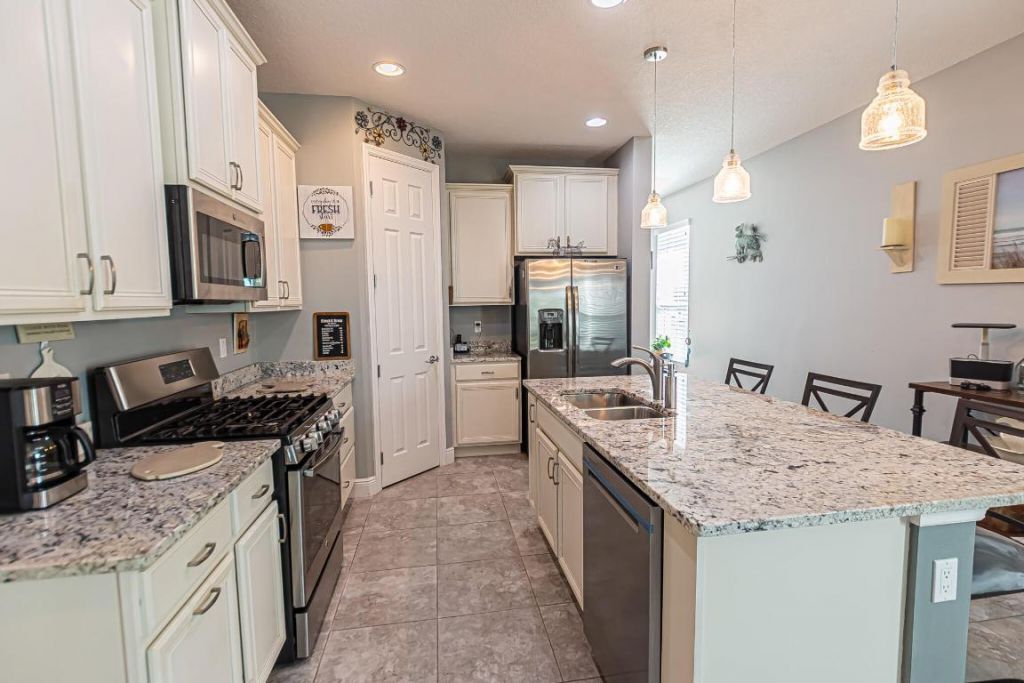 12431 SW Weeping Willow Avenue, Port Saint Lucie, FL 34987 Photo