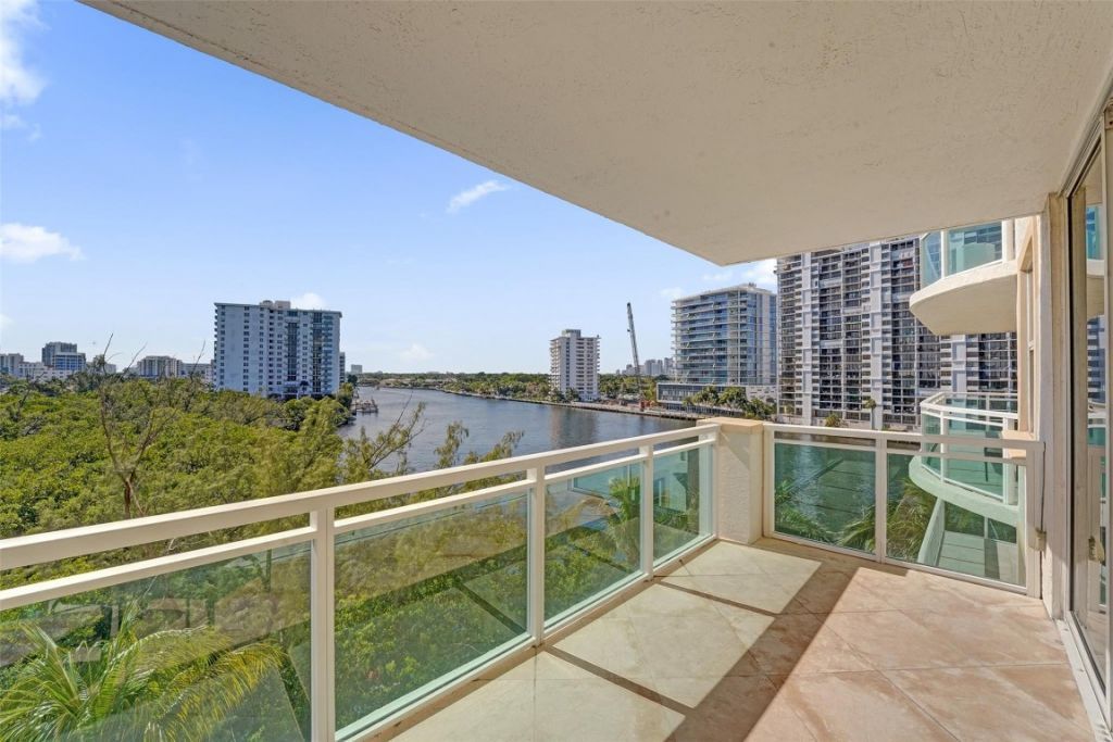 2845 NE 9th Street, Unit 603, Fort Lauderdale, FL 33304 Photo