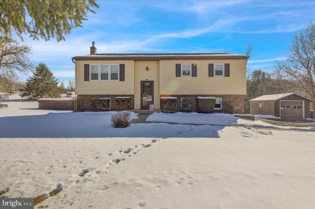 450 BIRCH HILL ROAD Shoemakersville, PA 19555