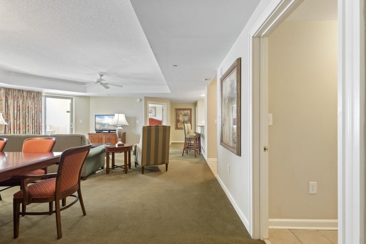 9994 Beach Club Dr. Photo 10