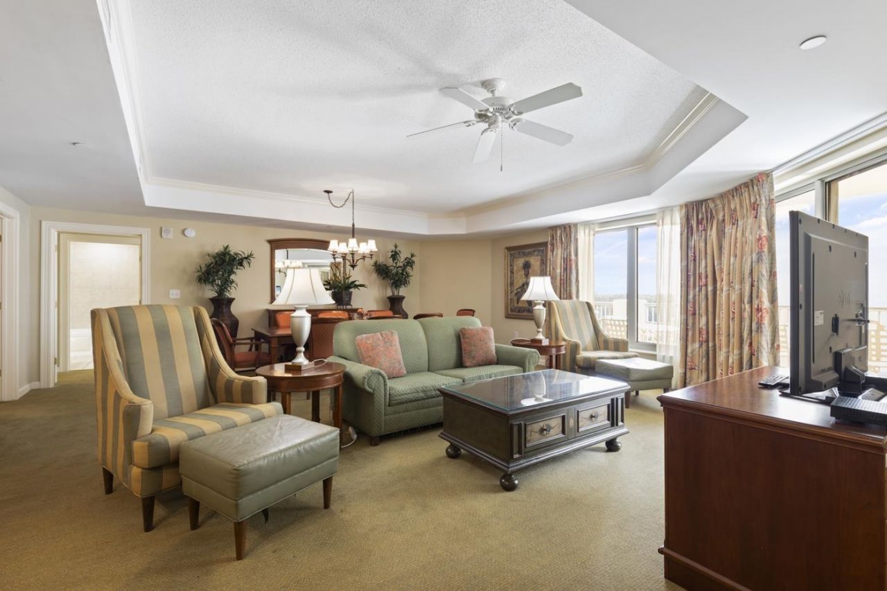 9994 Beach Club Dr. Photo 25