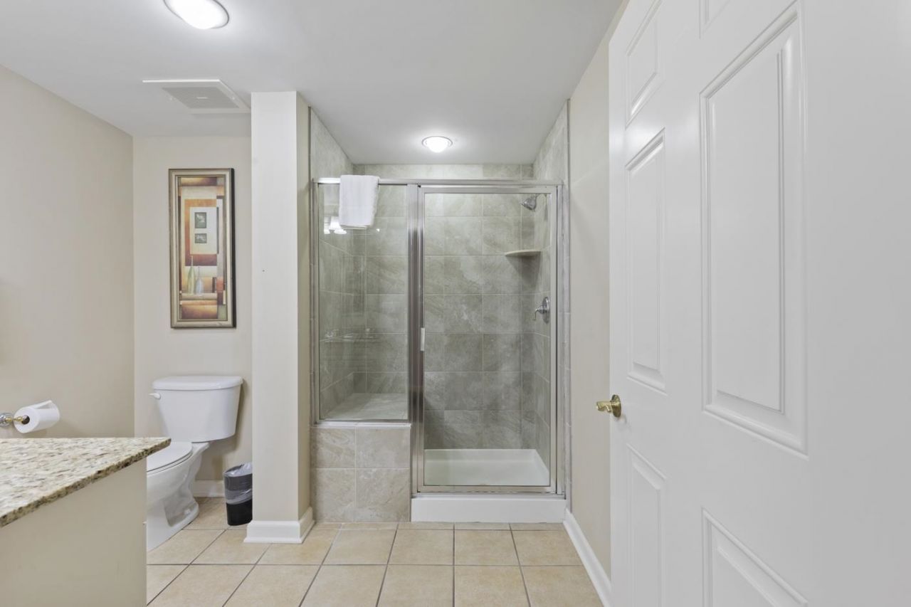 9994 Beach Club Dr. Photo 29