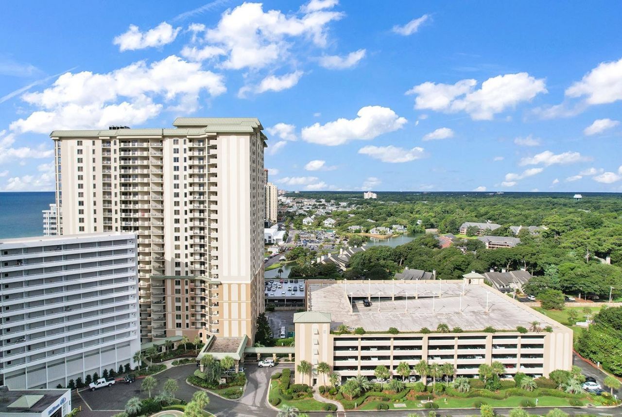 9994 Beach Club Dr. Photo 9