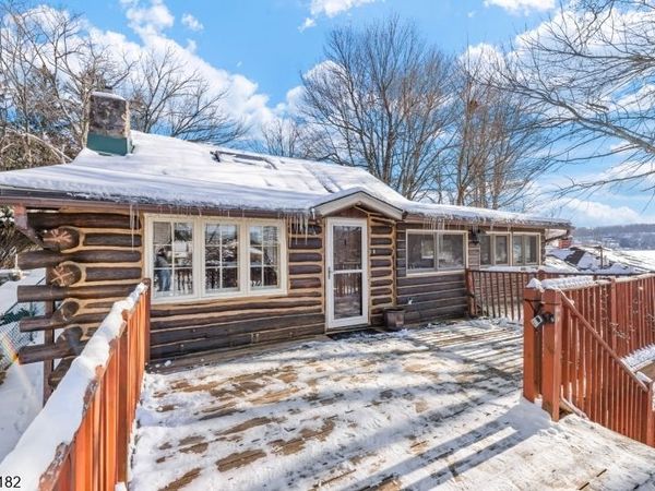 7 Mac Donald Rd, West Milford, NJ 07421