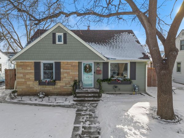 1908 Wordsworth Avenue, Saint Paul, MN 55116