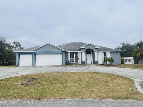 301 Gage Street SE, Palm Bay, FL 32909