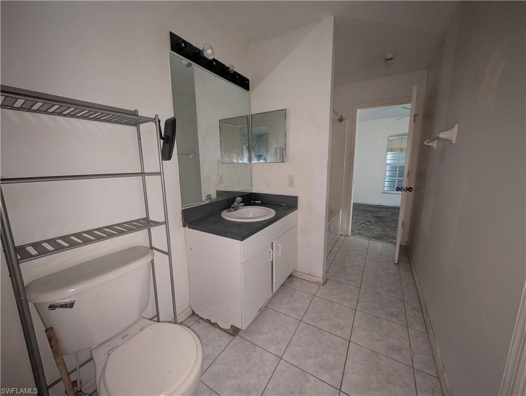 510 SW 25th Pl, Cape Coral, FL 33991 Photo