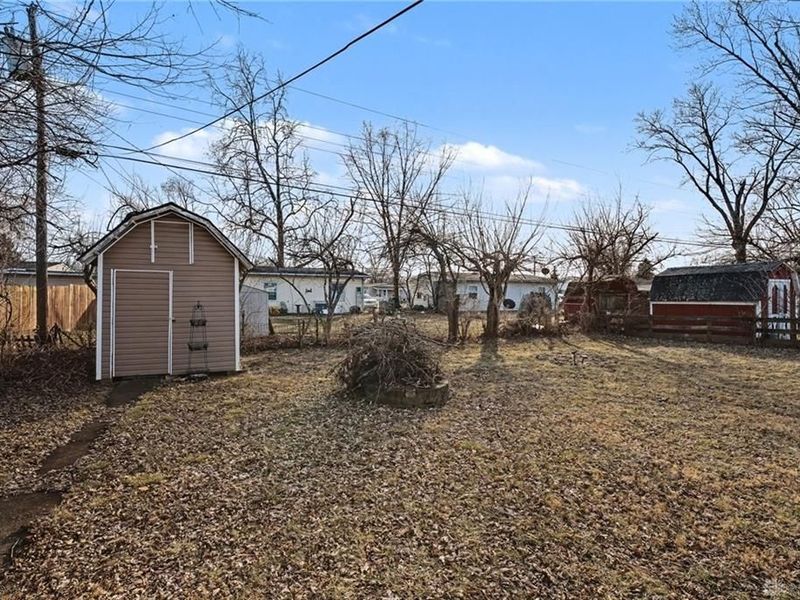 208 Rawson Drive, New Carlisle, OH 45344 Photo 17