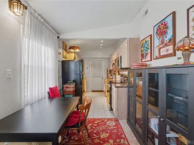 208 Rawson Drive, New Carlisle, OH 45344 Photo 5