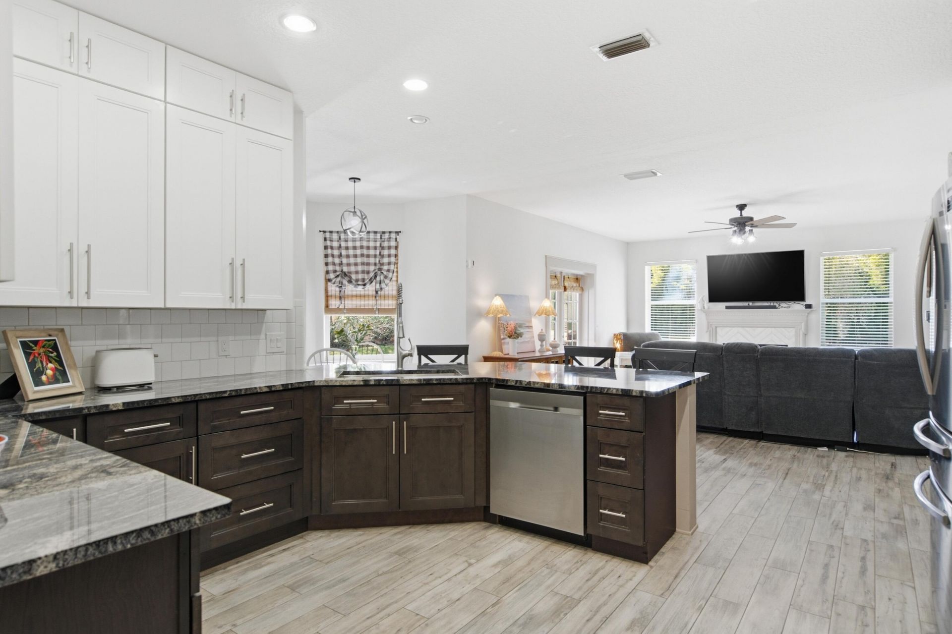 5317 Stately Oaks Street, Port Saint Lucie, FL 34981 Photo