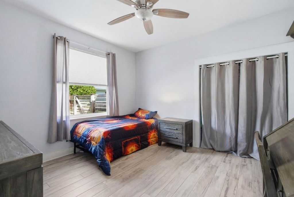 5317 Stately Oaks Street, Fort Pierce, FL 34981 Photo