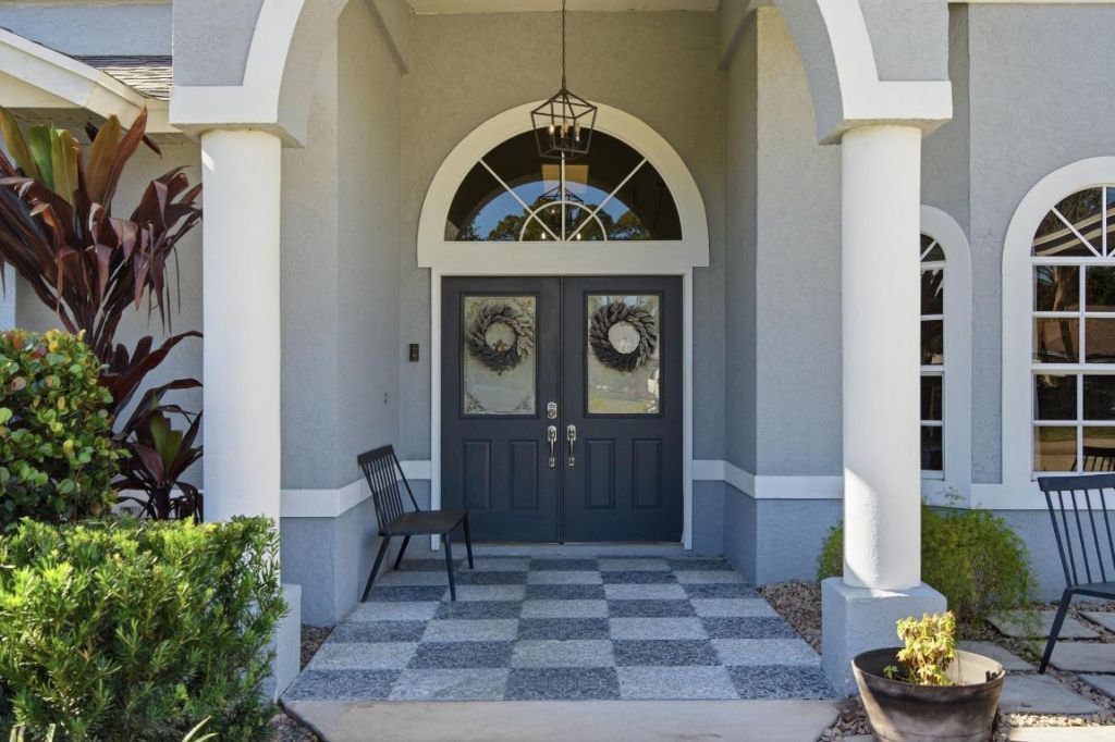 5317 Stately Oaks Street, Fort Pierce, FL 34981 Photo