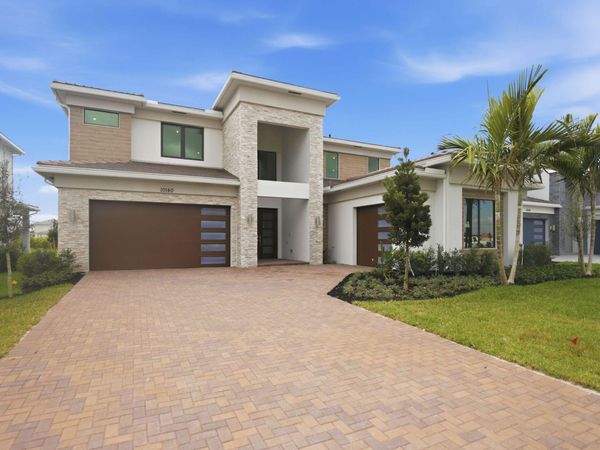 10146 Royal Ascot Avenue, Lake Worth, FL 33449