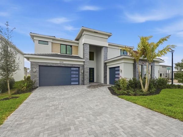 10146 Royal Ascot Avenue, Lake Worth, FL 33449