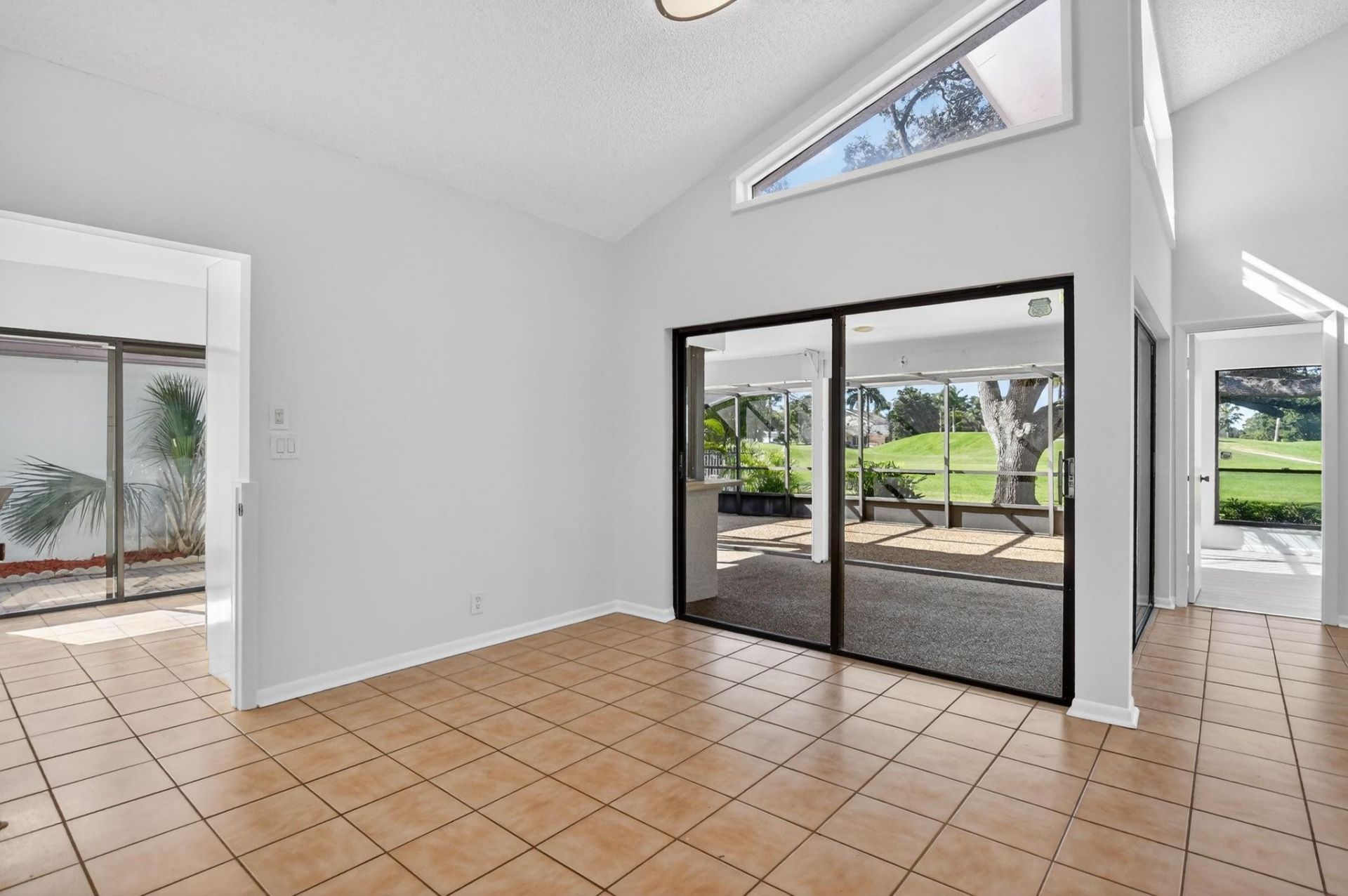 661 Hollows Circle, Deerfield Beach, FL 33442 Photo