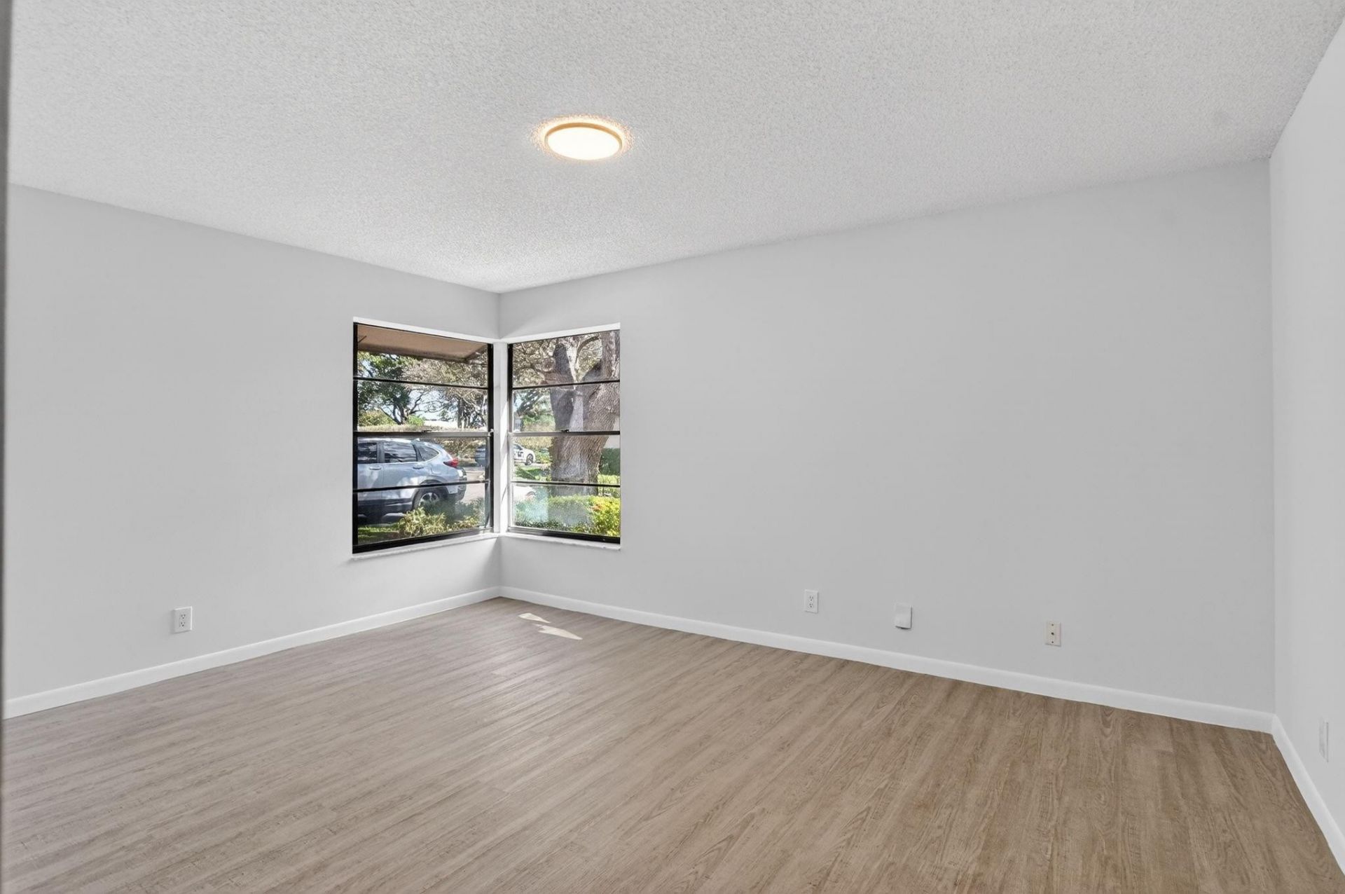 661 Hollows Circle, Deerfield Beach, FL 33442 Photo