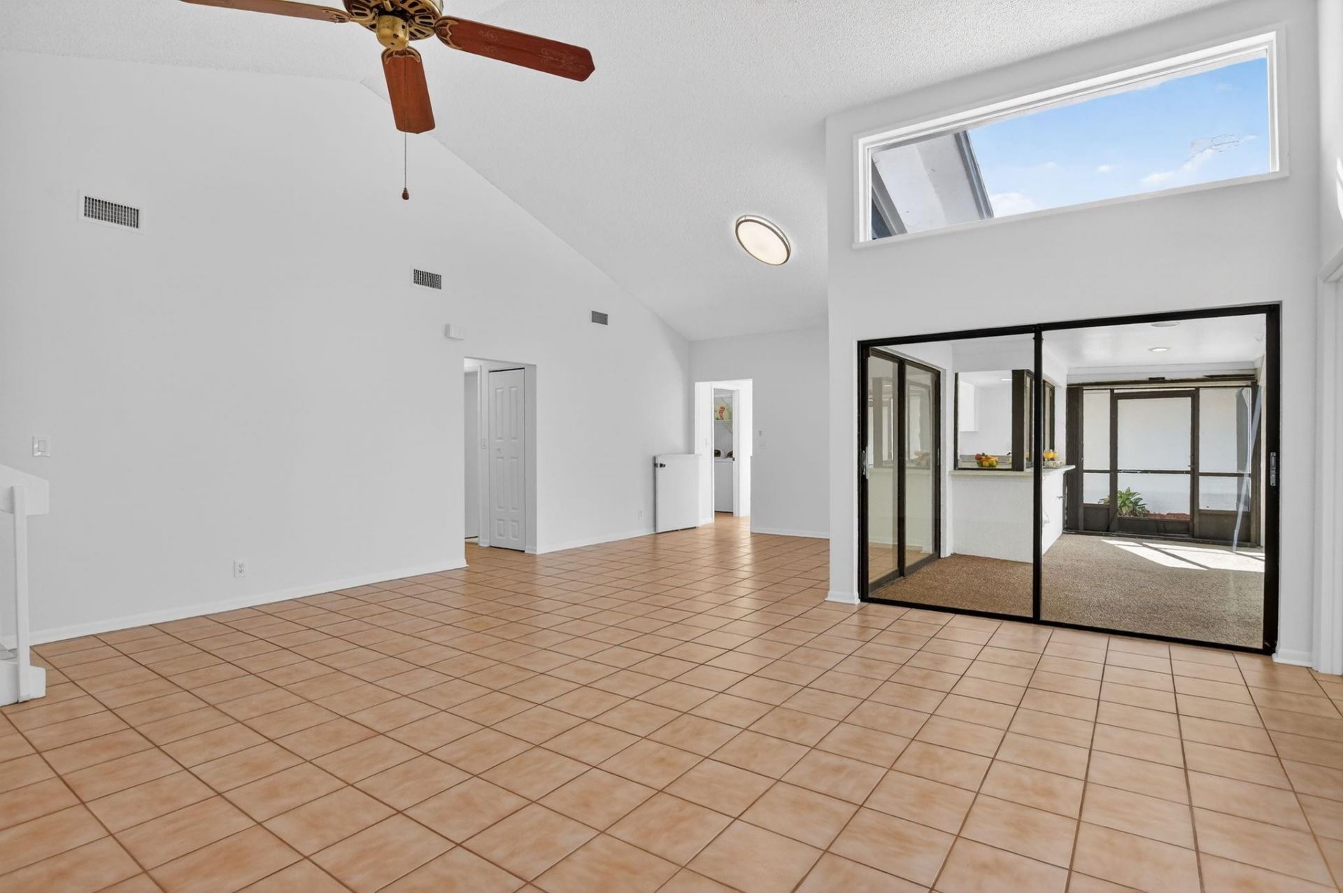 661 Hollows Circle, Deerfield Beach, FL 33442 Photo