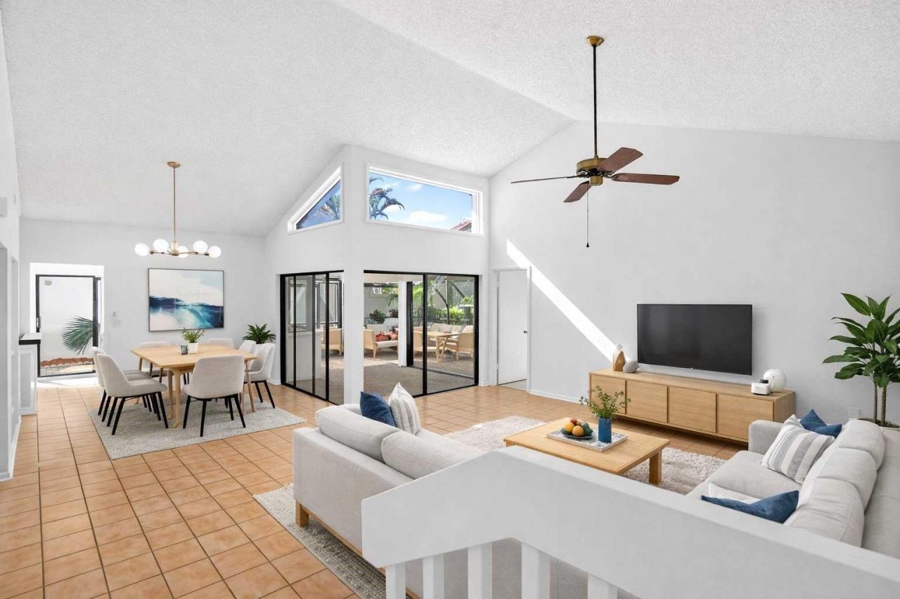 661 Hollows Circle, Deerfield Beach, FL 33442 Photo