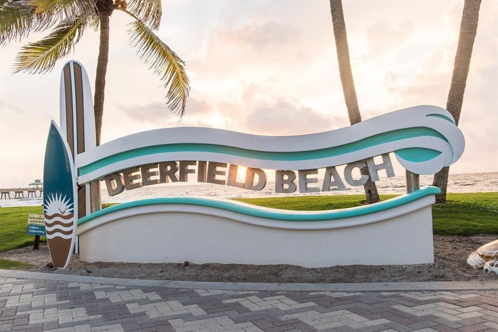 661 Hollows Circle, Deerfield Beach, FL 33442 Photo