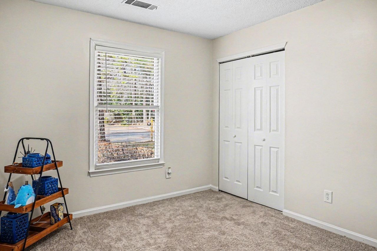 451 Longleaf Drive Photo 21