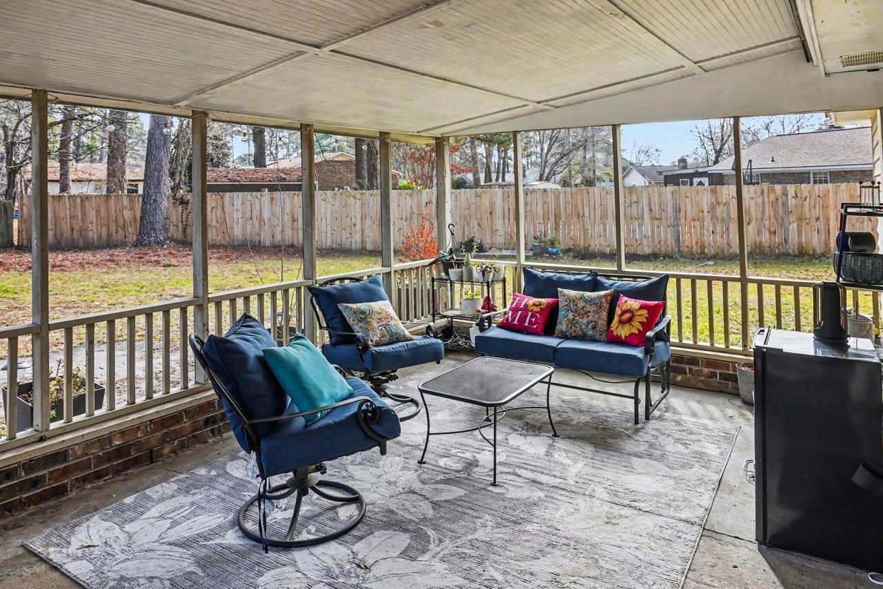 451 Longleaf Drive Photo 22