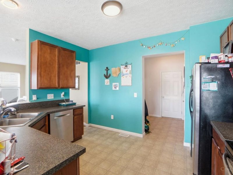 7831 Healy Drive, Maineville, OH 45039 Photo 12