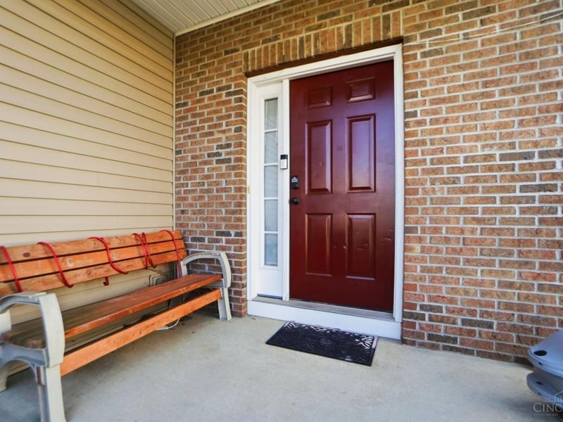 7831 Healy Drive, Maineville, OH 45039 Photo 5