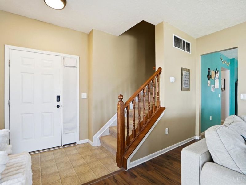 7831 Healy Drive, Maineville, OH 45039 Photo 6