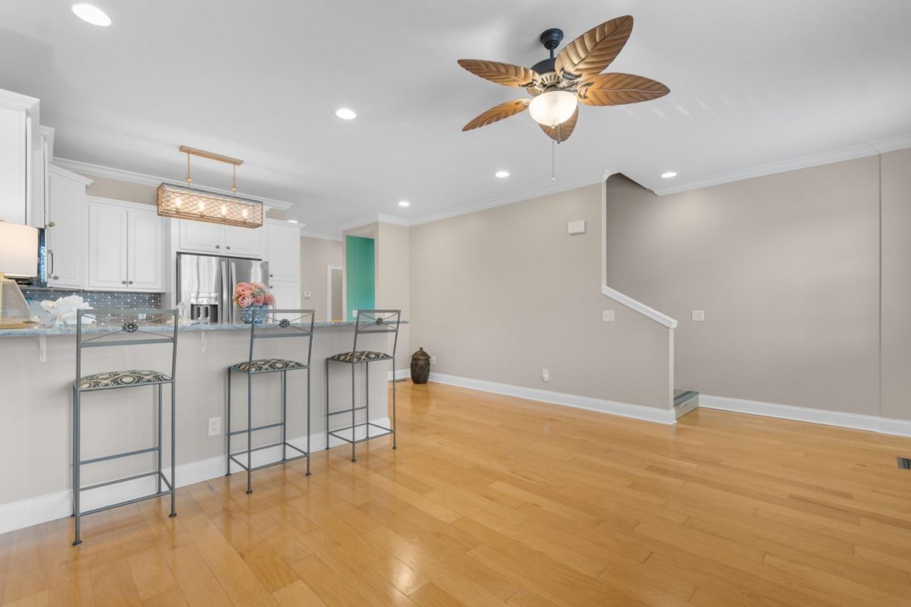 2428 Little River Neck Rd. Photo 10