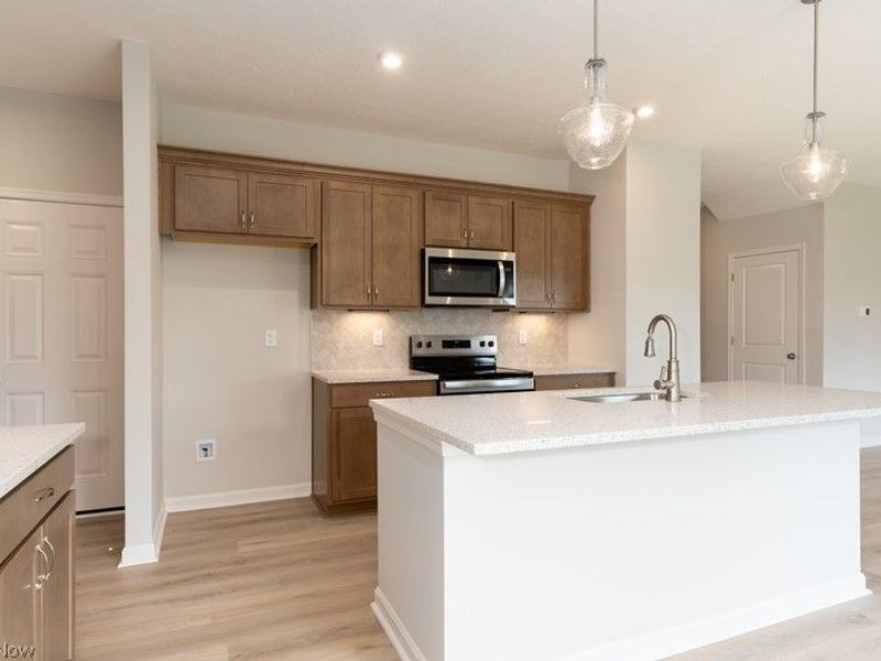 3639 Great Windsor Lane, Uniontown, OH 44685 Photo 13