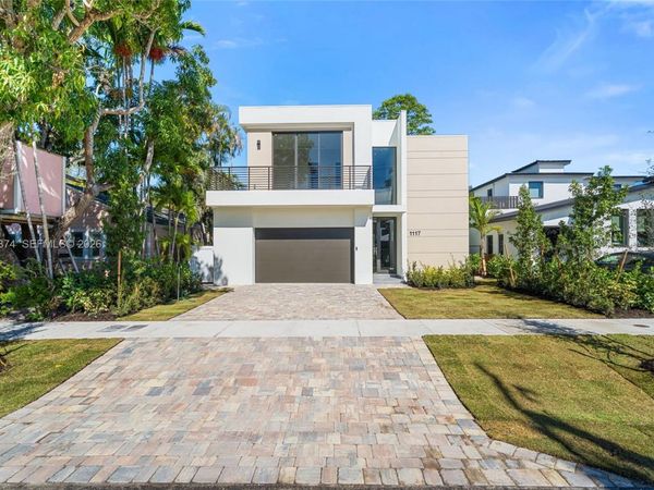 1117 SE 9th St, Fort Lauderdale, FL 33316