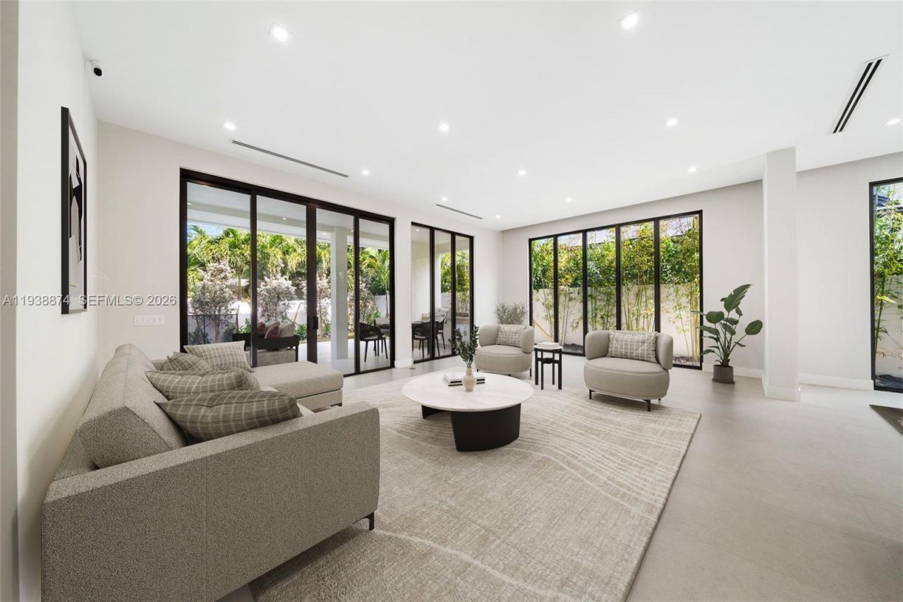 1117 SE 9th St, Fort Lauderdale, FL 33316 Photo