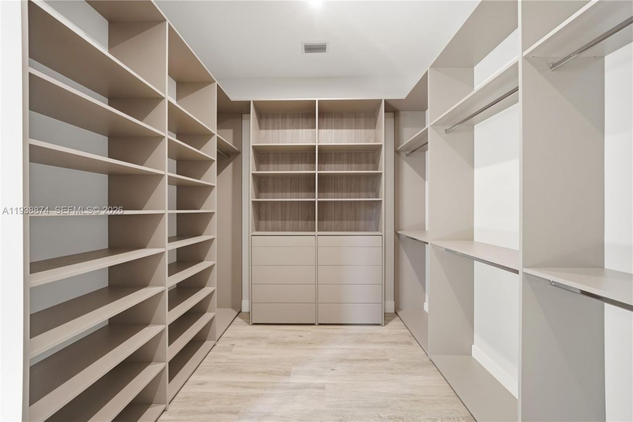 1117 SE 9th St, Fort Lauderdale, FL 33316 Photo