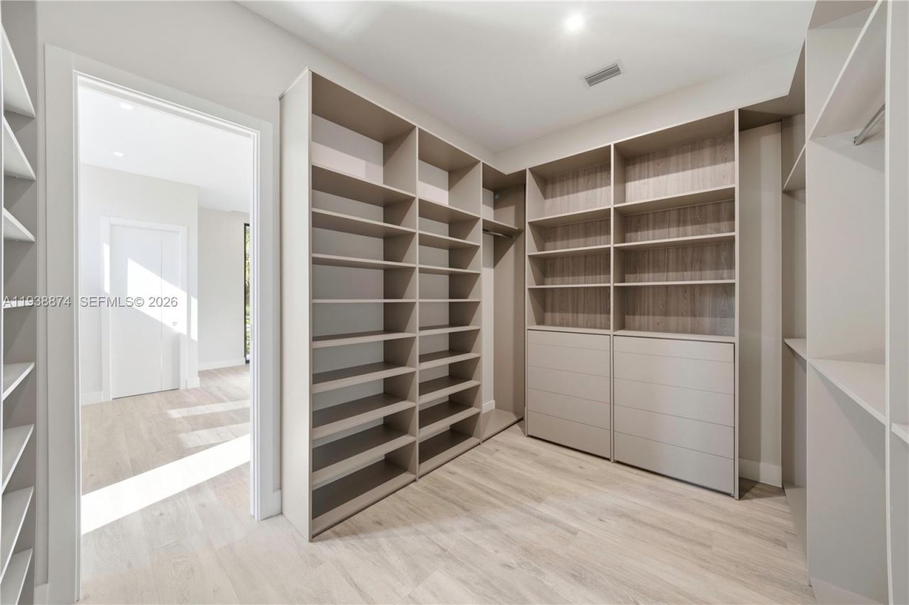 1117 SE 9th St, Fort Lauderdale, FL 33316 Photo