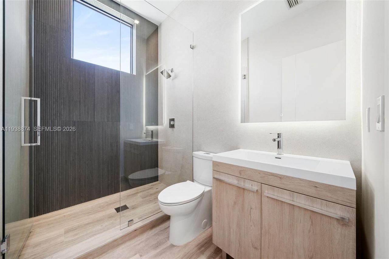 1117 SE 9th St, Fort Lauderdale, FL 33316 Photo