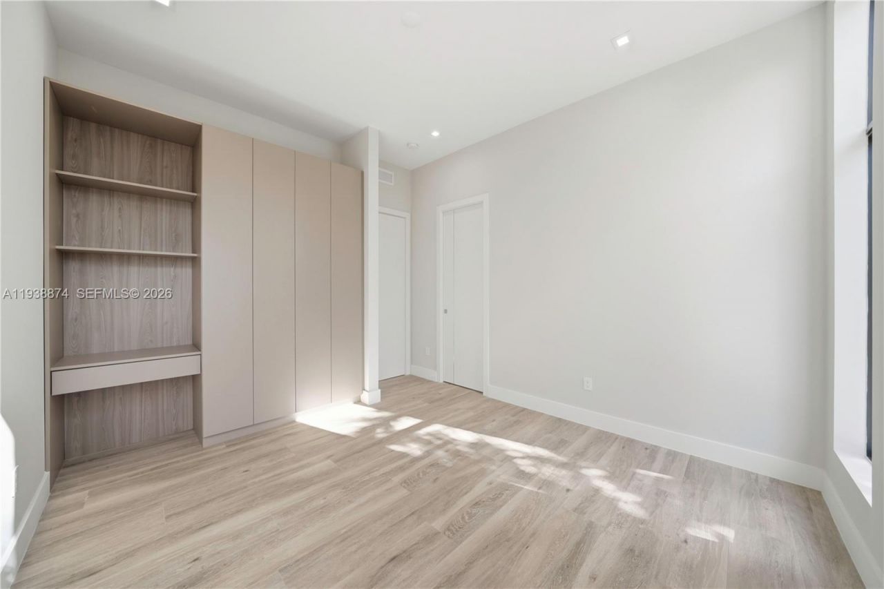 1117 SE 9th St, Fort Lauderdale, FL 33316 Photo