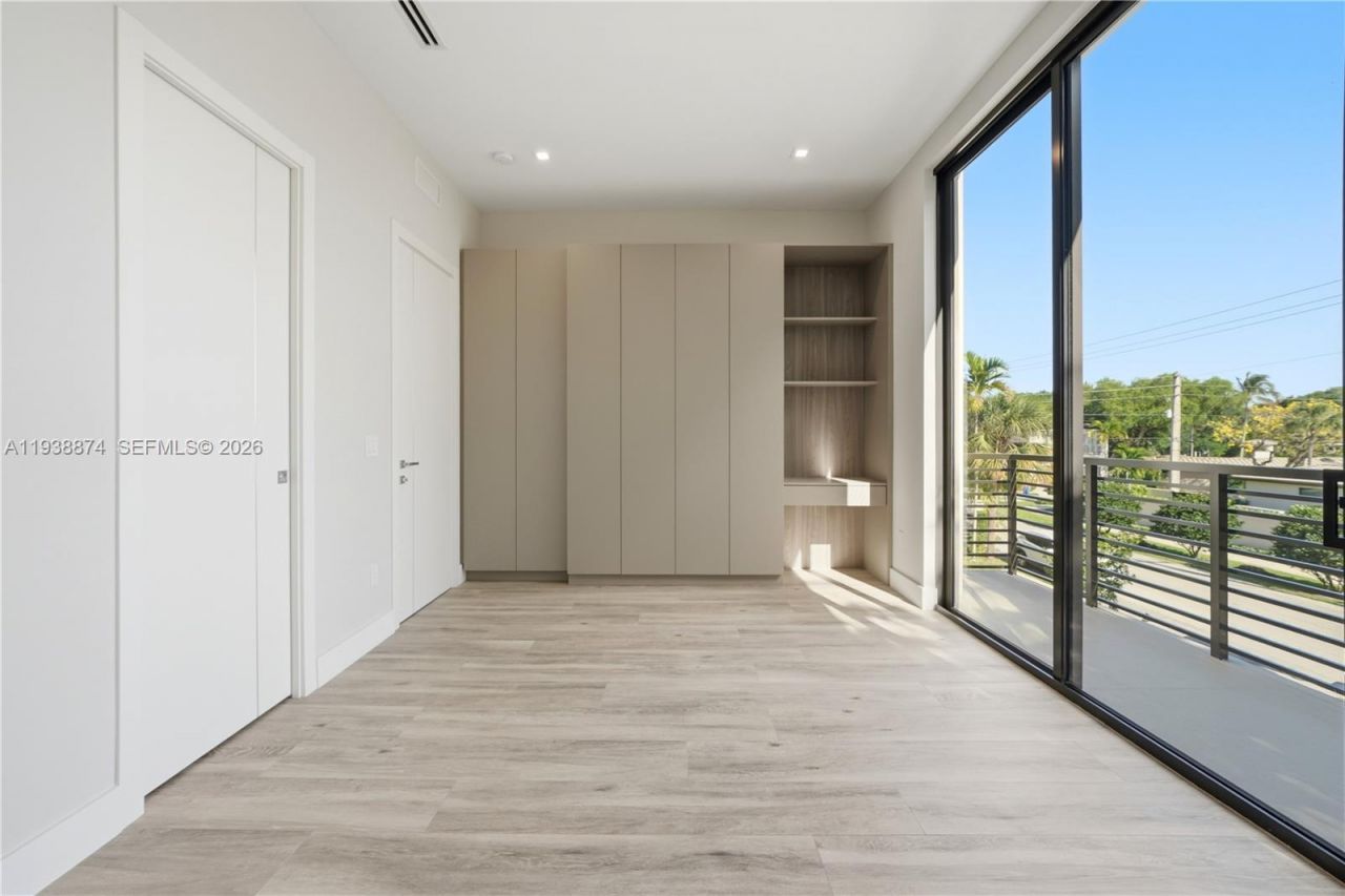 1117 SE 9th St, Fort Lauderdale, FL 33316 Photo