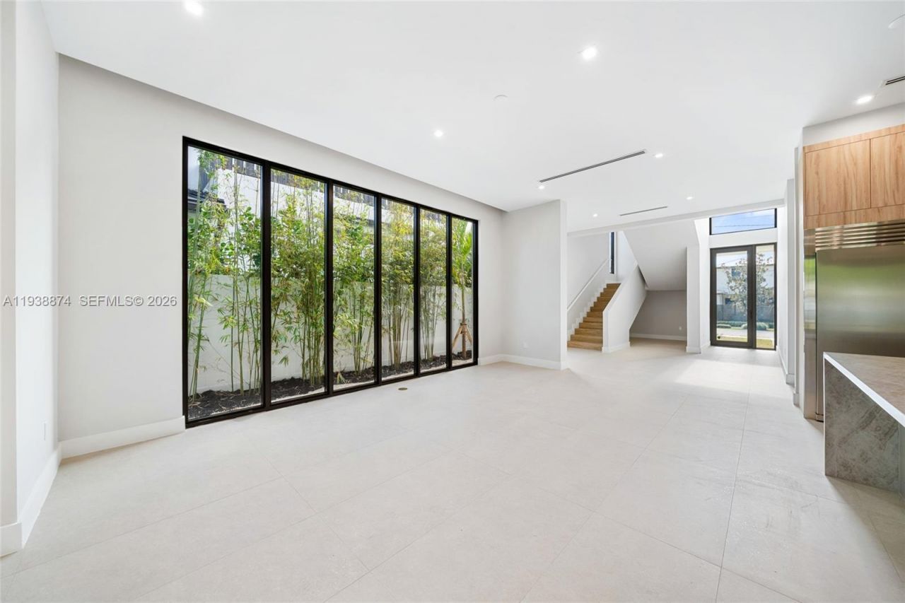 1117 SE 9th St, Fort Lauderdale, FL 33316 Photo