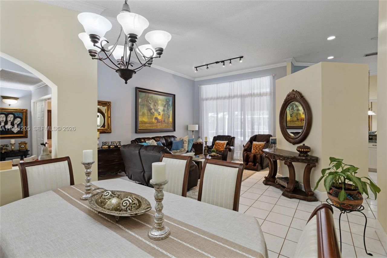 798 Verona Lake Dr , Weston, FL 33326 Photo