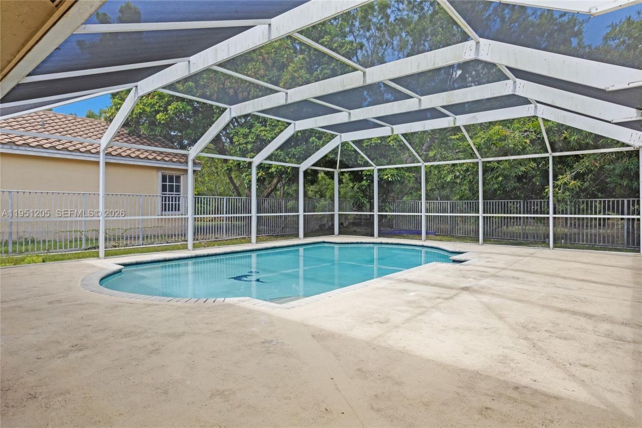 798 Verona Lake Dr , Weston, FL 33326 Photo