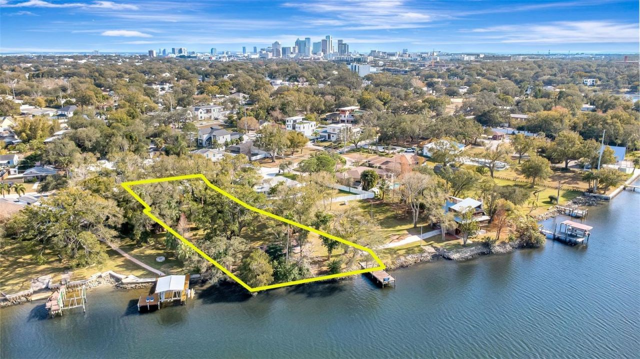 3306 N Perry Avenue, Tampa, FL 33603 Photo