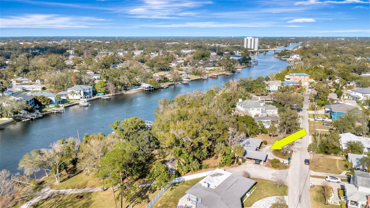 3306 N Perry Avenue, Tampa, FL 33603 Photo