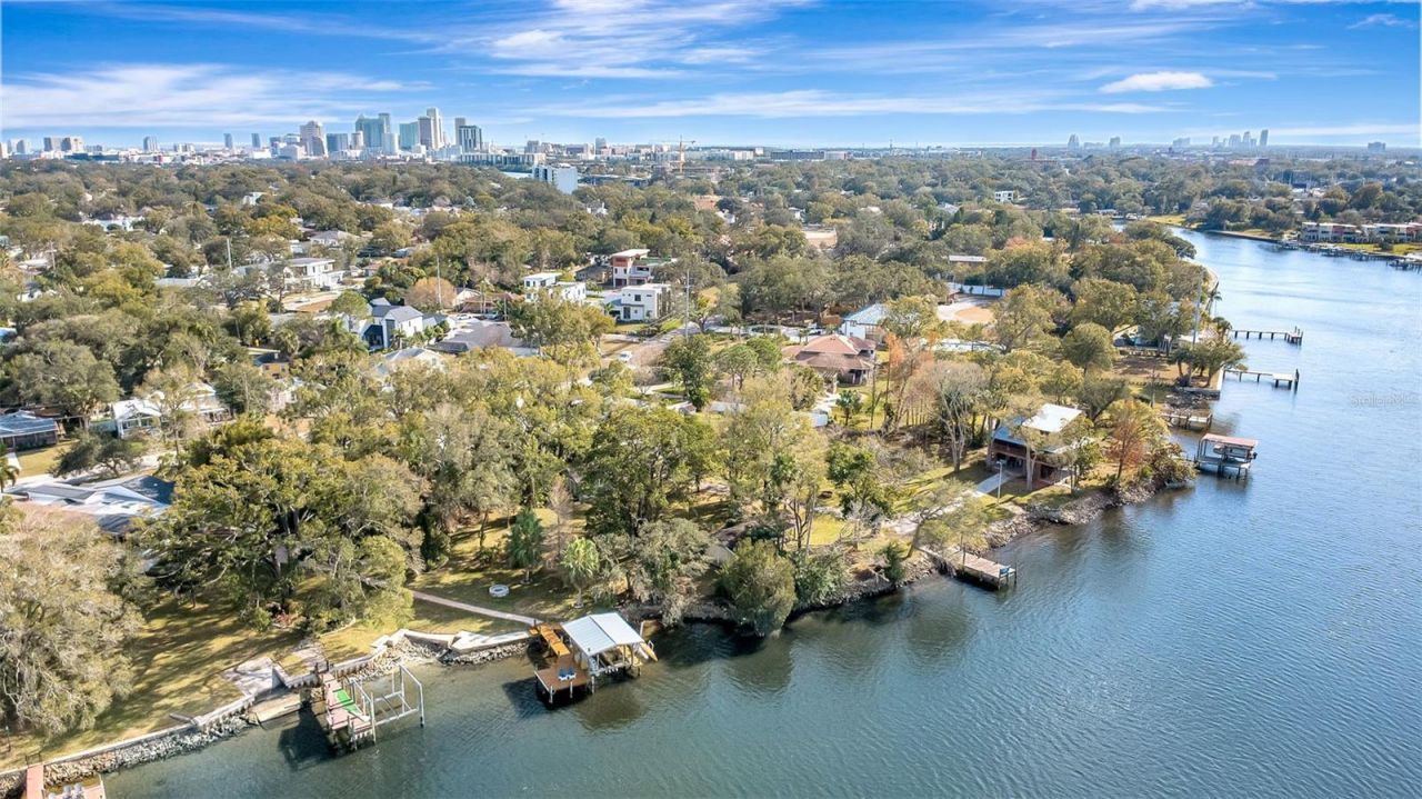 3306 N Perry Avenue, Tampa, FL 33603 Photo