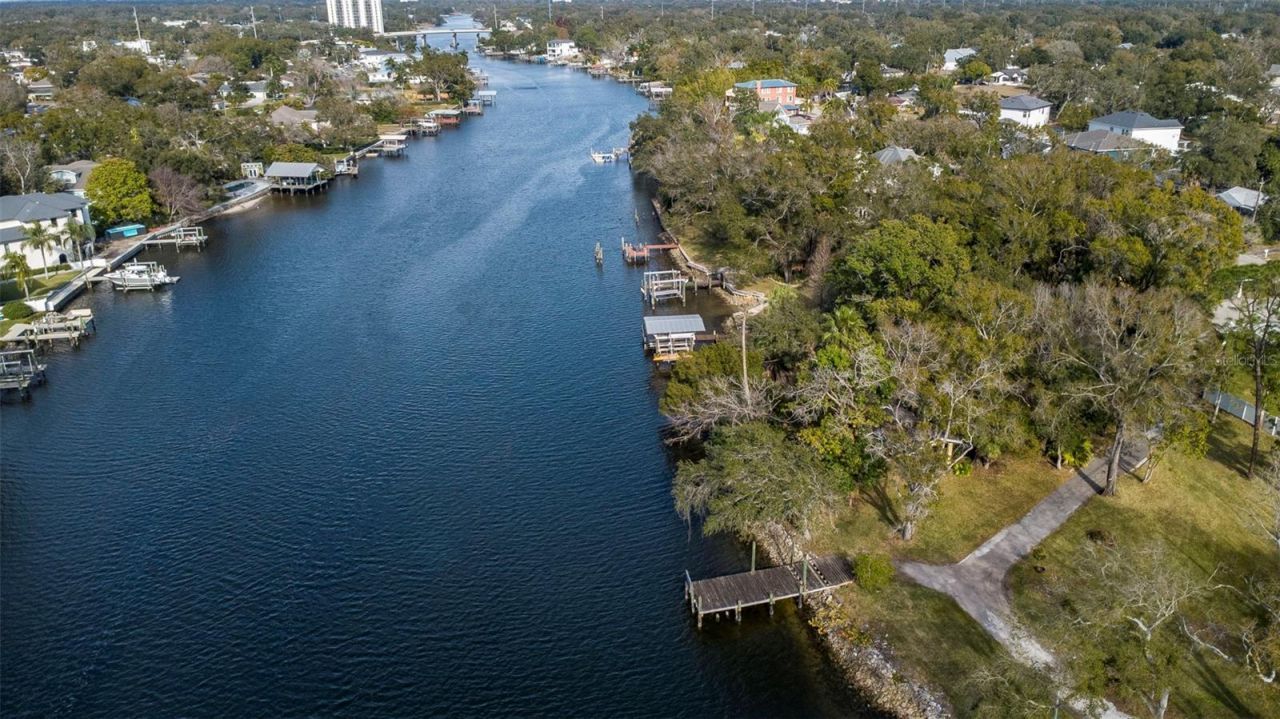 3306 N Perry Avenue, Tampa, FL 33603 Photo