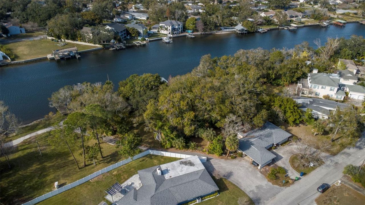 3306 N Perry Avenue, Tampa, FL 33603 Photo